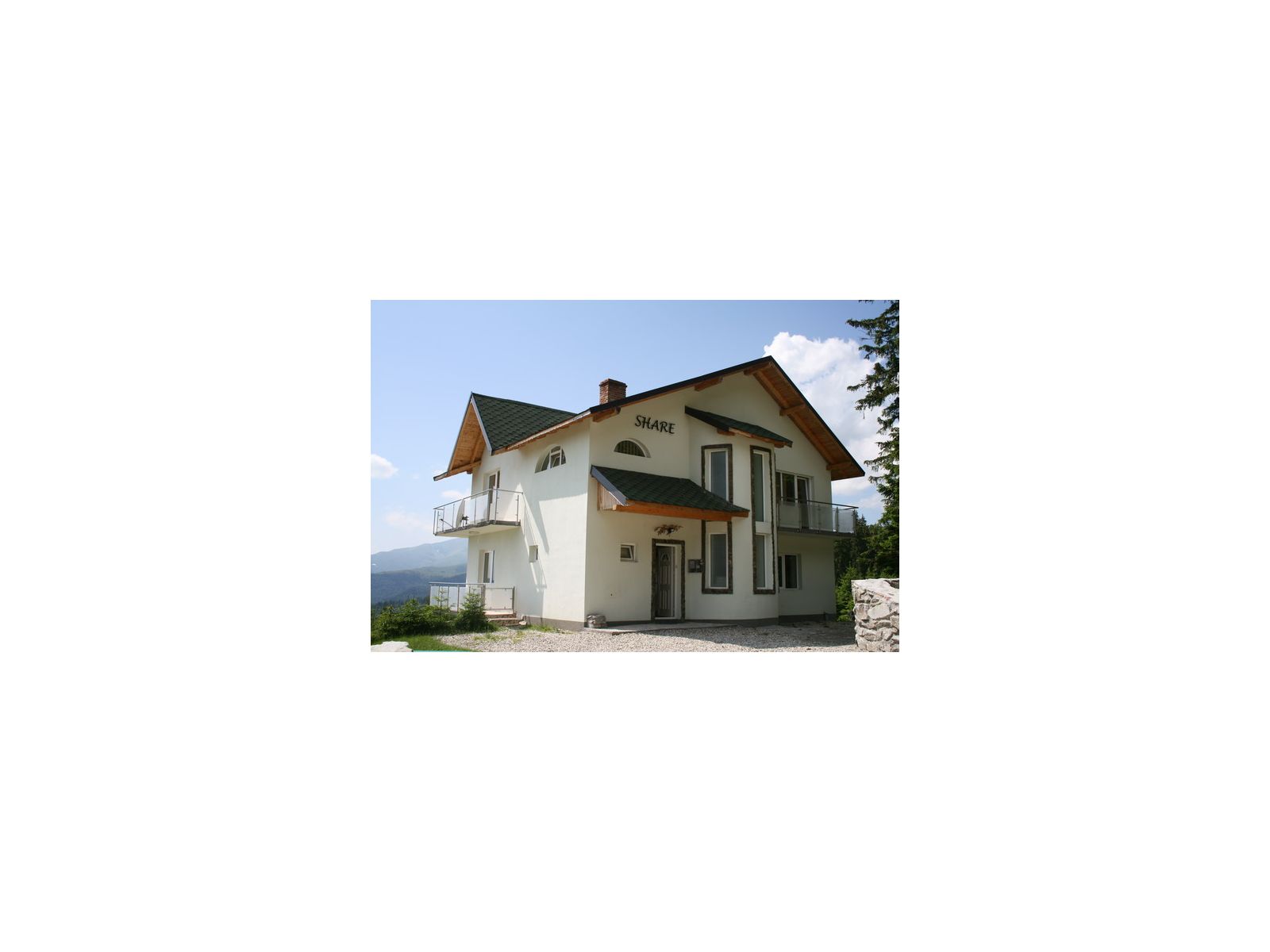 Vila Share — fotografie a proprietății